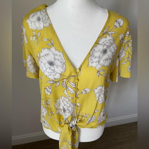 LUSH yellow floral print top - Size M - Picture 1 of 15